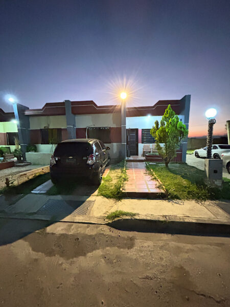 Casa en Venta en Urb. Villas del Mayal Flor amarillo, Valencia