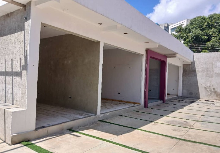 Casa Comercial en venta. La Viña. Valencia