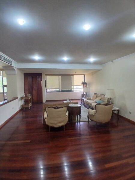 Apartamento en Residencias El Manantial, Urbanización el Parral, Valencia