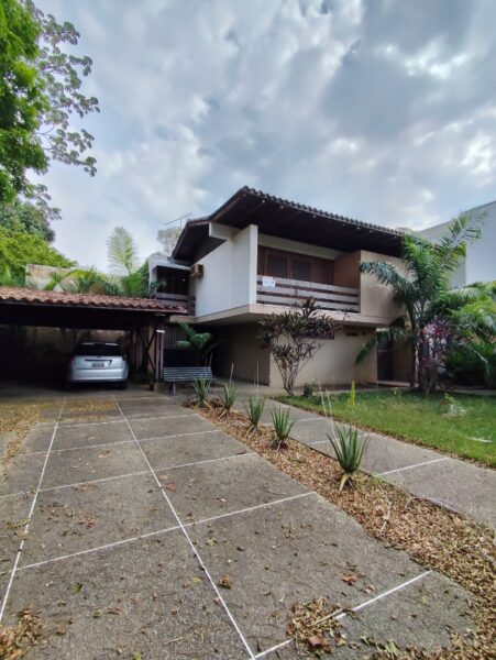 Casa en Venta en Urbanización Guaparo Valencia