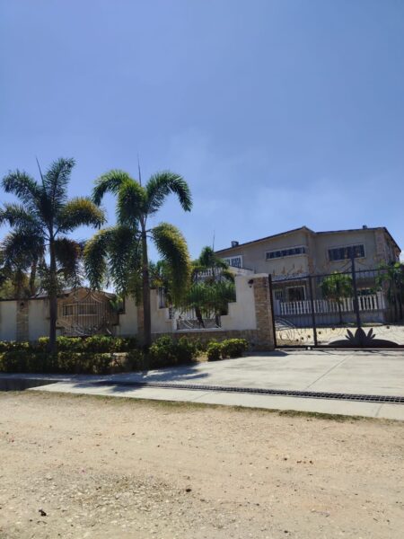 Mini Finca en Venta, Terreno con Casa, El Encanto, Tocuyito, Carabobo