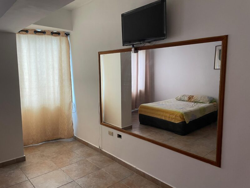 Alquilo Apartamento en Los Mangos Ramses