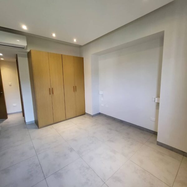 Alquilo Apartamento en Urb. El Parral