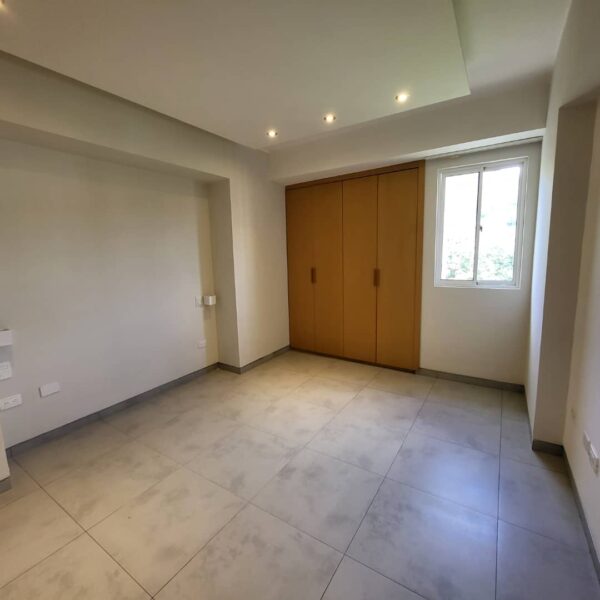 Alquilo Apartamento en Urb. El Parral