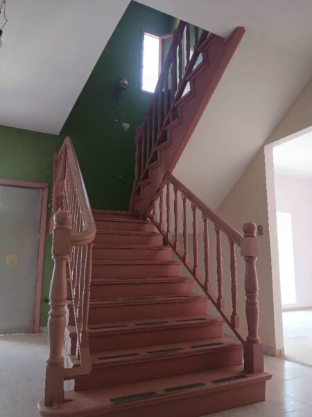 Casa en Alquiler en Urb. La Viña, Rediseñada Para ShowRoom, Valencia-Carabobo.