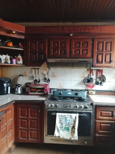 CASA EN VENTA CERCA A LA AV. LISANDRO ALVARADO