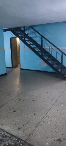 CASA EN VENTA 2 NIVELES, SAN BLAS 1