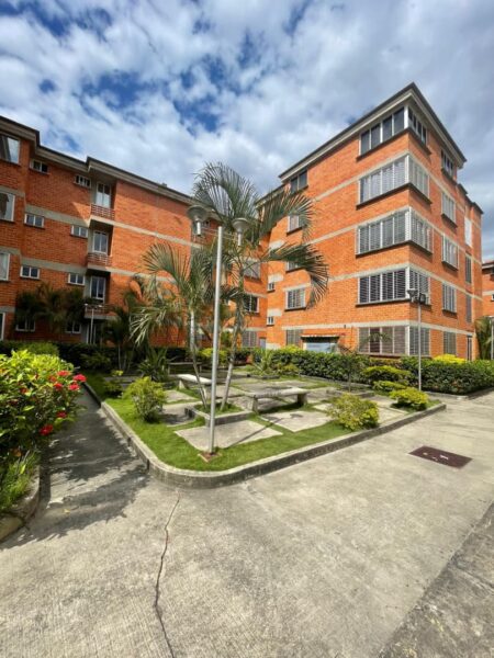 Venta De Apartamento En Monte Alto Ciudad Alianza, Guacara