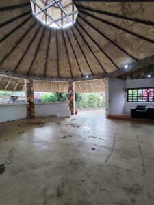 CANEY COMERCIAL EN LA CUMACA, SAN DIEGO.