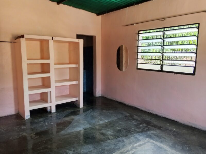 EN VENTA BELLA CASA CON TERRENO EN GUACARA