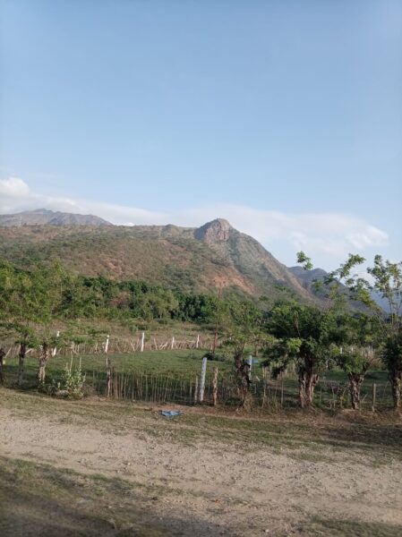 Terreno en venta vía VIGIRIMA la peñita