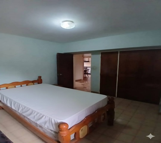 VENDO APARTAMENTO UBICADO EN URB. PARQUE TRIGAL VALENCIA.