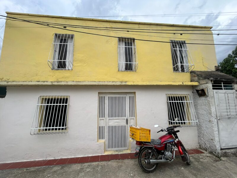 VENDO CASA EN NAGUANAGUA, SECTOR LA LUZ.