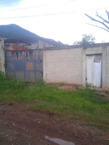 VENDO TERRENO EN URBANIZACION VILLA DE MANANTIAL, SAN DIEGO ESTADO CARABOBO.