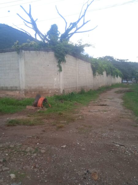 VENDO TERRENO EN URBANIZACION VILLA DE MANANTIAL, SAN DIEGO ESTADO CARABOBO.